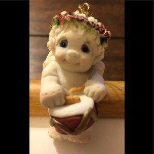Precious Moments Christmas ornament